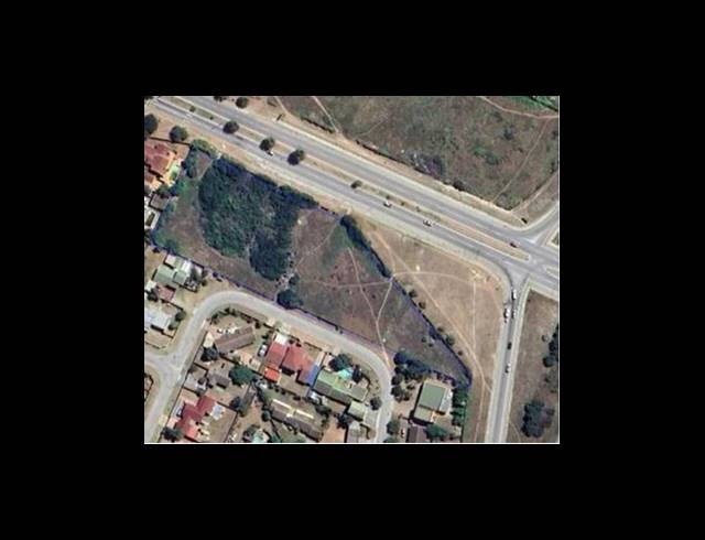 8,945M² VACANT LAND FOR SALE IN BLUEWATER BAY